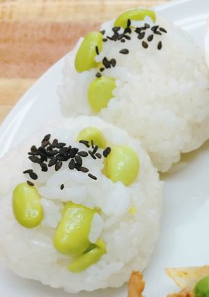 枝豆ご飯おにぎり-レシピのメイン写真
