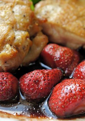 料理用いちごソースの作り方-レシピのメイン写真