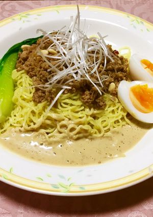 痺れる辛さ 本格汁なし担々麺 ごまダレで-レシピのメイン写真