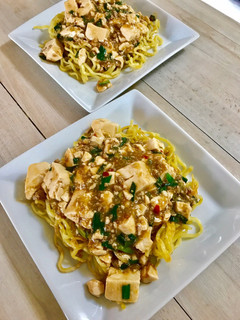 残った麻婆はあんかけ焼きそばに♪ランチ-レシピのメイン写真