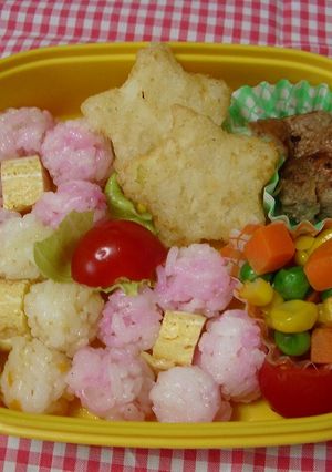 1歳児のお弁当~お花のお弁当☆-レシピのメイン写真