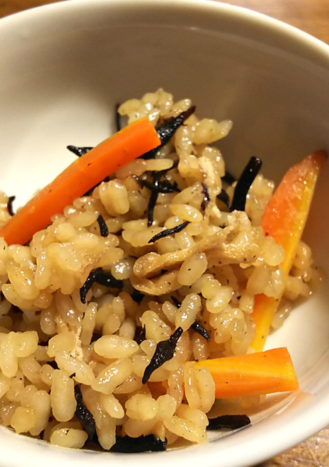ひじきの炊き込みご飯-レシピのメイン写真