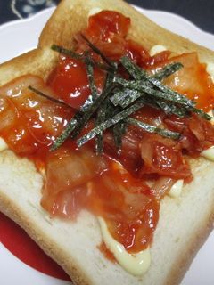 おひとりさまパンがサクサクキムチトースト-レシピのメイン写真