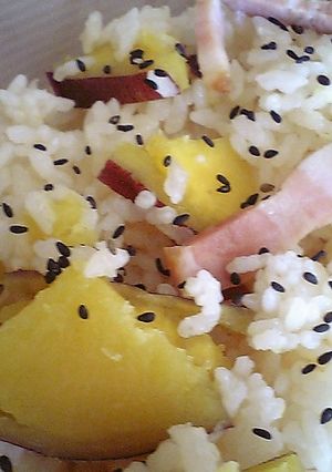 ♪ベーコンとホクホクさつまいも御飯♪-レシピのメイン写真