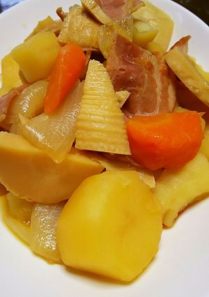 筍とじゃがいも…ベーコンで肉じゃが-レシピのメイン写真