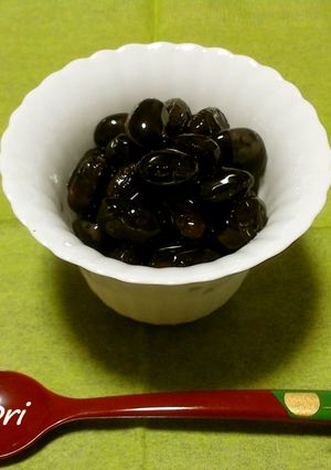 圧力鍋で簡単！ツヤツヤふっくら黒豆煮！-レシピのメイン写真