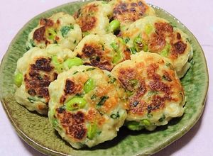 枝豆入り！豆腐とはんぺんのふわっと焼き！-レシピのメイン写真