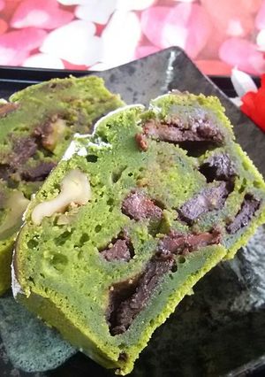 ごろごろチョコナッツの濃厚抹茶ケーキ♪-レシピのメイン写真