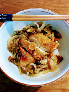 薬味の効いた焼き鳥丼-レシピのメイン写真