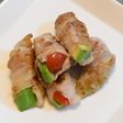 ミニトマトとアボカドの豚バラロール焼
