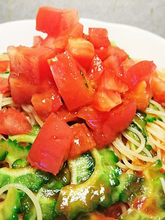 簡単ゴーヤとトマトの冷製パスタ-レシピのメイン写真