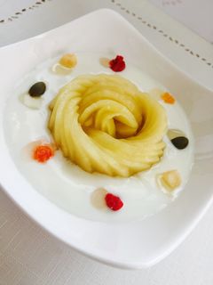 キウイでバラの花 簡単な飾り切りの方法-レシピのメイン写真