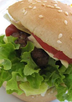 シンプルだけど結構食べてるハンバーガー-レシピのメイン写真