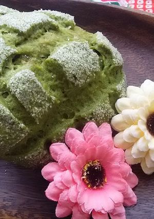 サクッふわ♪抹茶メロンパン-レシピのメイン写真