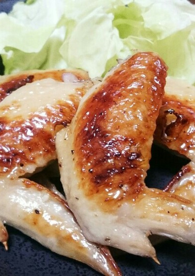 魚焼グリルで簡単おつまみ☆手羽先の塩焼き-レシピのメイン写真