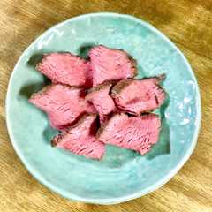 รูปของ 自宅で手軽に本格的な味 ローストビーフ