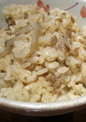 豚ひきごぼうの炊き込みご飯♪-レシピのメイン写真
