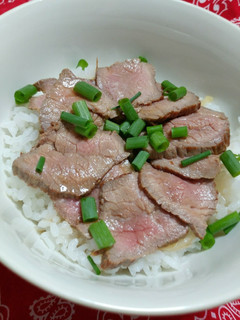 お肉柔らか~和風ローストビーフ丼~-レシピのメイン写真