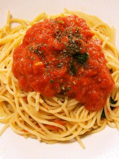 シンプルなトマトソーススパゲッティ-レシピのメイン写真
