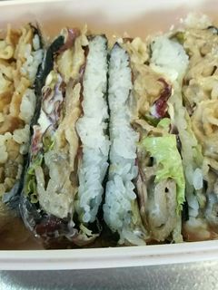 しょうが焼きとマヨネーズのおにぎらず-レシピのメイン写真