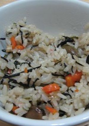 松茸風味♪かやくごはん-レシピのメイン写真
