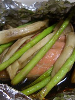 鮭のホイル焼き(レモンバター醤油)-レシピのメイン写真