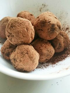 簡単ヘルシートリュフ✳プルーンを使って-レシピのメイン写真