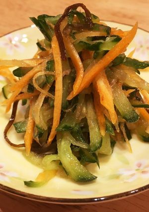 きゅうりと人参の塩昆布和え-レシピのメイン写真