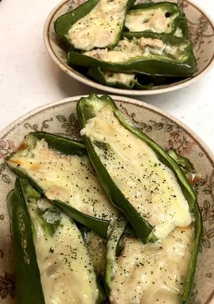 ピーマンのツナマヨチーズ焼き-レシピのメイン写真