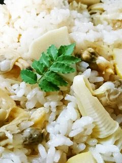 旬の味♪筍とアサリの炊き込みご飯-レシピのメイン写真