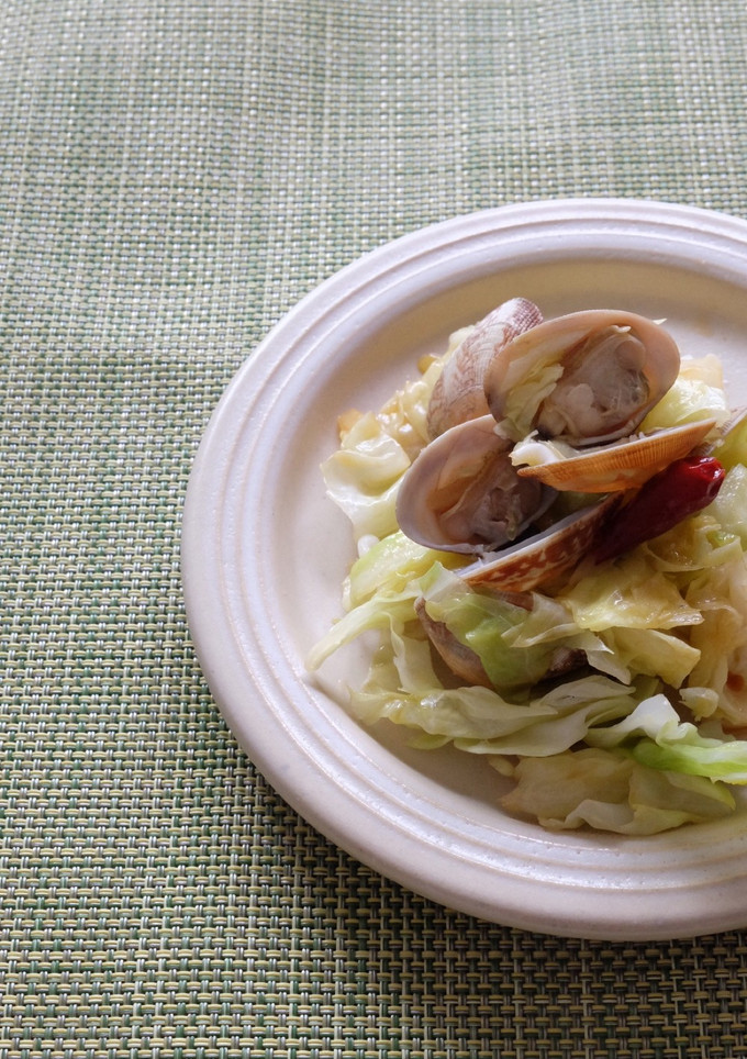 あさりと春キャベツの蒸し焼き-レシピのメイン写真