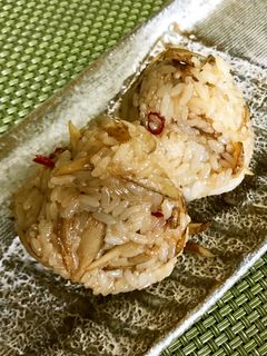 きんぴらごぼうのおにぎり-レシピのメイン写真