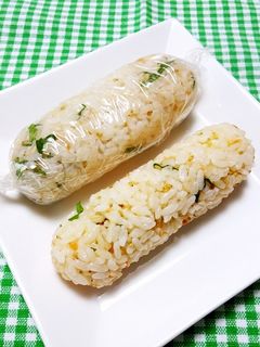 【おにぎりDAYS】スティックおにぎり-レシピのメイン写真
