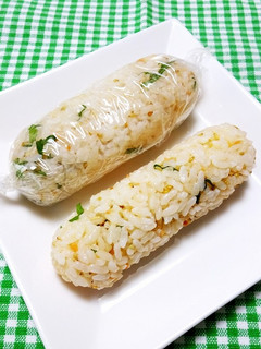 【おにぎりDAYS】スティックおにぎり-レシピのメイン写真