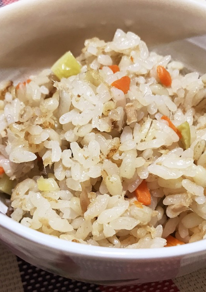 ツナと野菜の炊き込みご飯★-レシピのメイン写真