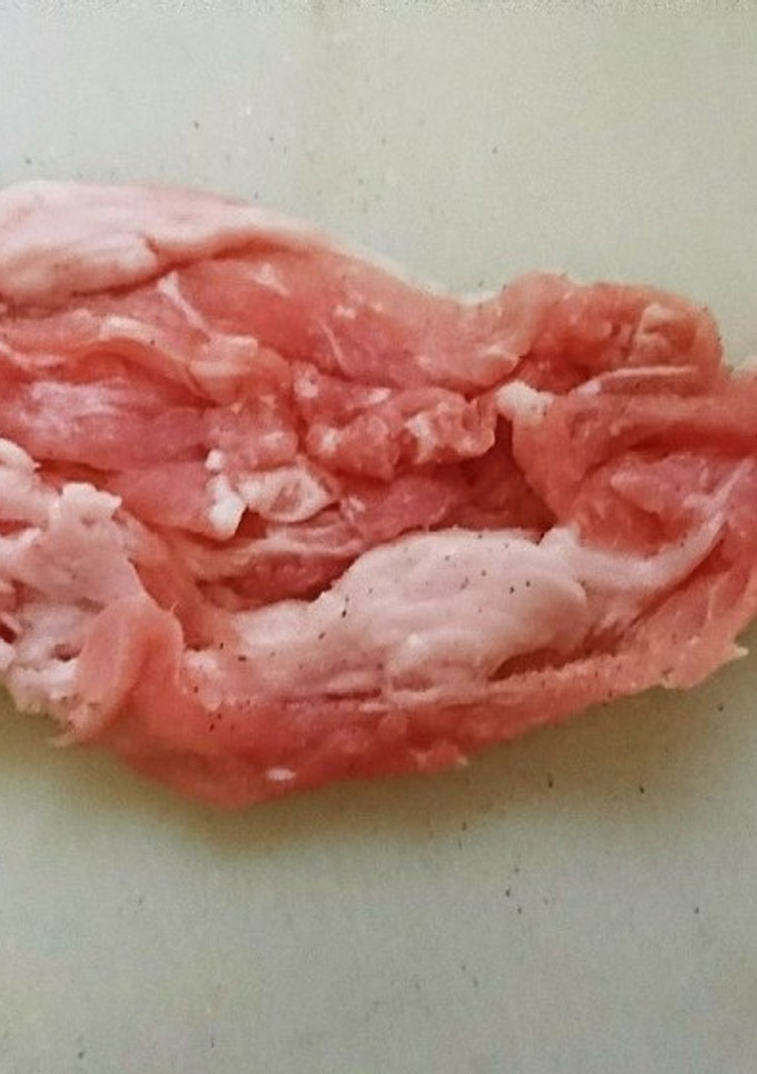 肉のこま切れの破片を形成-レシピのメイン写真