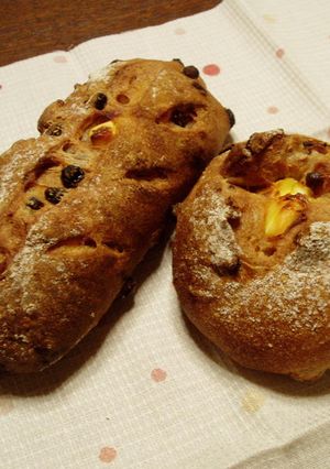 カレンズ＆クリームチーズ☆ホシノ酵母-レシピのメイン写真