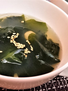 簡単【ワカメとシーフードの鶏がらスープ】-レシピのメイン写真