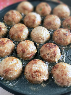 たこ焼き機で肉団子-レシピのメイン写真