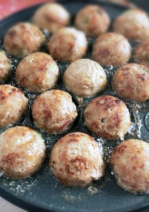 たこ焼き機で肉団子-レシピのメイン写真