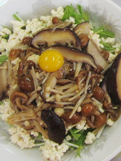 ヘルシー!豆腐のそぼろ丼~きのこあん~-レシピのメイン写真