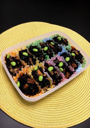お弁当に！圧力鍋でひじきの煮物-レシピのメイン写真