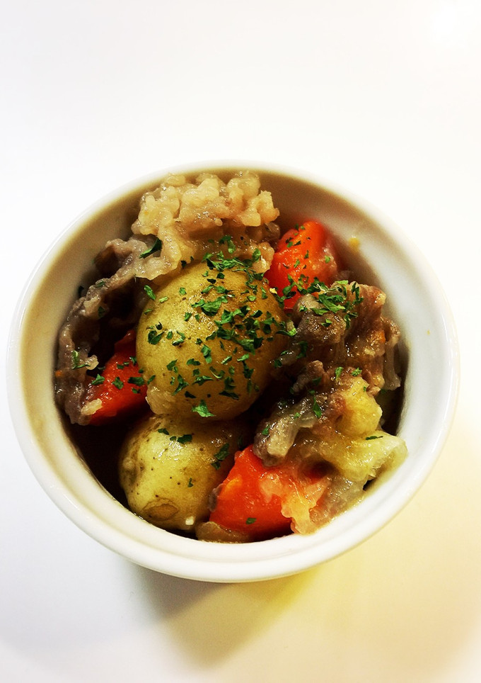 新じゃがと牛肉の洋風煮-レシピのメイン写真