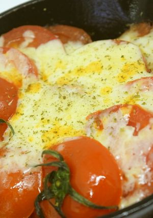 切って焼くだけの絶品焼きトマト！-レシピのメイン写真