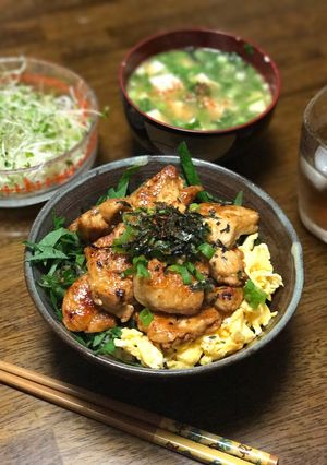 一人暮らし1人飯「ササミの焼き鳥丼丼」-レシピのメイン写真
