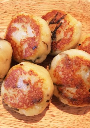 チーズと塩昆布のいもモチ-レシピのメイン写真