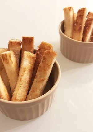 パン耳で揚げないバターシュガーラスク♡-レシピのメイン写真