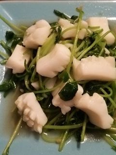 イカと豆苗の中華炒め-レシピのメイン写真