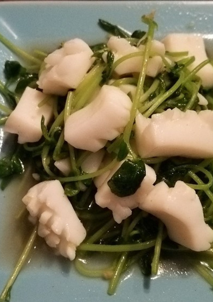 イカと豆苗の中華炒め-レシピのメイン写真