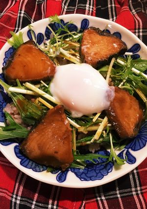 【主婦の賄い的ランチ】カツオの照り焼き丼-レシピのメイン写真